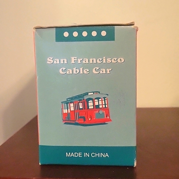SAN FRANCISCO CABLE CAR WOOD MODEL WITH ORIGINAL BOX - Picture 9 of 9